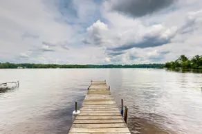 Lakefront Cottage with Dock & Paddleboat - Image 3