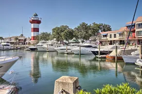 Walk to Pier & Golf: Heart of Harbour Town Condo - Image 3