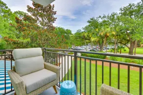 Walk to Pier & Golf: Heart of Harbour Town Condo - Image 2