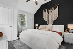 The BoHo Bungalow - Updated Space Close To Beach! - Image 2