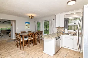 Camelback Rd Rancher- On ONE ACRE & near attractions - Image 5