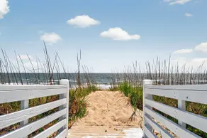 A Coconut Hut by Brunswick Vacation Rentals - Image 4