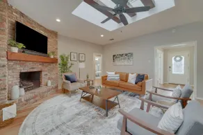 Best of Richardson - 5BD-3BA with Pool, Patio, BBQ - Image 2