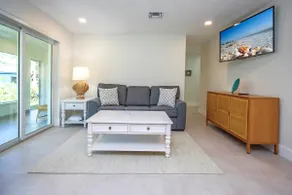 West End Paradise Unit Turtle 2 - One bedroom suite w/water views - Image 4