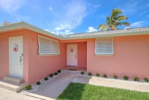 West End Paradise Unit Turtle 2 - One bedroom suite w/water views - Image 2