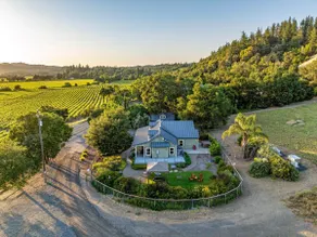 Santini Farmhouse With Tastings Included - Image 4