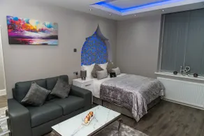 Aphrodite Suites Imperial Suite Hot Tub Apartment - Image 5