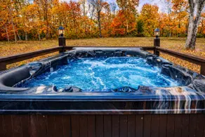 Pumpkin Ridge Resort-Cabin-Private Bathroom- - Image 2