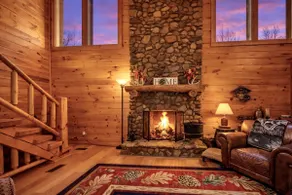 Pumpkin Ridge Resort-Cabin-Private Bathroom- - Image 4