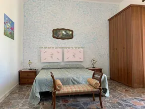 Casa Il Girasole, panoramica e a pochi passi dal centro di Malfa - Image 4