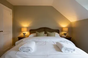 Cosy Cottage in Beautiful South Downs Walk 2 Pub - Image 3