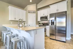 Washington Townhome w/ Patio + Resort Perks! - Image 2