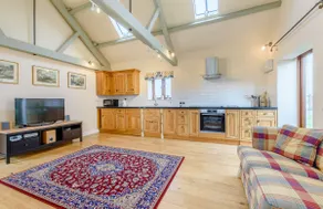 Coursehill Barn - Image 2