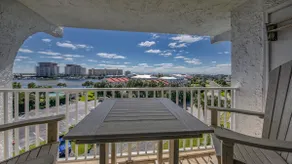 Dolphin Point 404C - Image 4