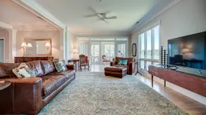 Welcome to Good Trouble villa with Pool,3 bedroom, on golf course. - Image 3