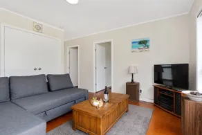 Pipi Cabin - Mangawhai Village Bach - Image 3