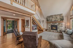 Family Home and Incredible Views | Blue Grouse - Image 5