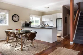 Accolade -3 bedroom, close to Lake Daylesford - Image 4
