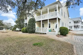 Hello Sunshine Townhome - Image 3