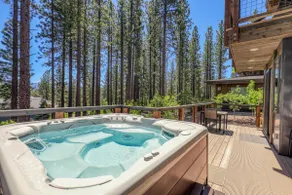 Gezellig House, Lake Tahoe Schaffer's Mill Home, Private Hot Tub, Ski & Golf! - Image 2