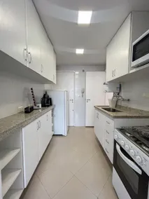 Two Leblon en-suites two blocks from the beach - Image 4