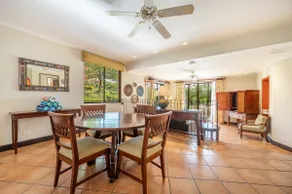 Sunshine Getaway- Lovely Golf Front Villa - Image 3