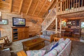 Cozy Cabin with Panoramic Views - Image 5