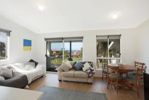 Unit 2 43 Noble Parade Dalmeny - Image 4