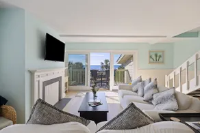 BEST Resort Location! Oceanview! Community Pool! Walk to Amenities! - Image 5