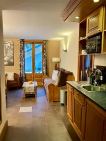Cozy comfort, pool and spa at the foot of Mont Blanc - Image 2