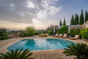 Villa Panorama: piscina, vistas, wifi, confort para seis - Image 4