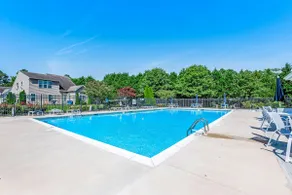 Bayview Ling home AC shared pool washer dryer wifi - Image 3