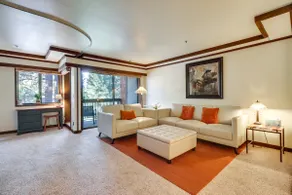 Walk to Ski Shuttle: Incline Village Condo - Image 4
