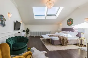 Old Town Luxury Suites with Balcony - Image 2