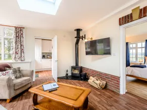 White Oak Cottage - Image 4