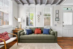 Downtown Duplex - St Philip St - Image 4
