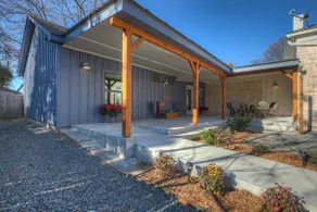 The Homestead Carriage House - Image 5