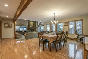 Renovated Townhome For Family Summer Getaway! - Image 4