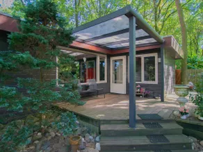 Romantic cottage with sauna in the woods - Image 2