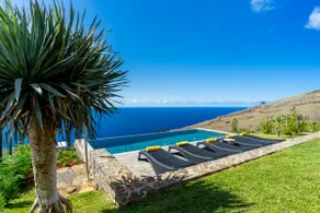 Villa Flora Calheta Sunset & Ocean Views - Image 4