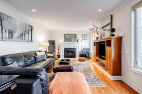 Lakefront Retreat + Hot Tub • Sunset Views • Point Pelee - Image 2