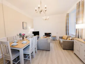 Erigmore Cottage - A cosy cottage located in a countryside park with WIFI and access to swimming poo - Image 3