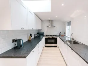Erigmore Cottage - A cosy cottage located in a countryside park with WIFI and access to swimming poo - Image 4