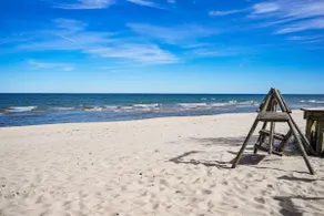 Stunning views of Lake Huron - Image 4