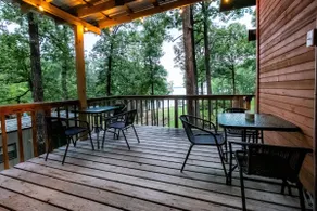 Lakefront 3BR with Bunkhouse and Kayaks, Rowboat Included - Image 4
