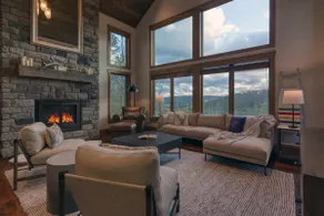 New & Stunning Chalet! Reno'd, Hot-Tub, Barrel Sauna, Slope Views, Fire Pit - Image 3