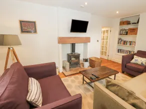 Home Farm House - Image 4