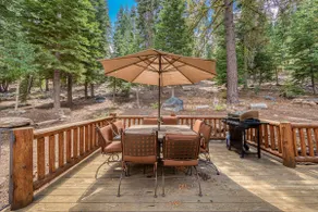 Lodgepole by Tahoe Getaways - Dog Friendly Tahoe Donner 3BR w Hot Tub & HOA - Image 2