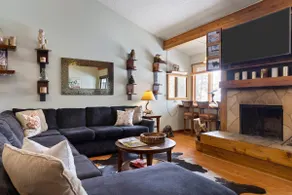 Outpost: Twinberry 3522 - Located in the Aspens! - Image 2