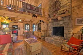 Lake Lure Log Cabin w/fire pit and hiking nearby - Image 5
